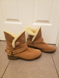 Uggs size 10
