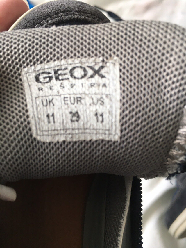 Geox toddler boys size 11 running shoe  in Kids & Youth in Mississauga / Peel Region - Image 4