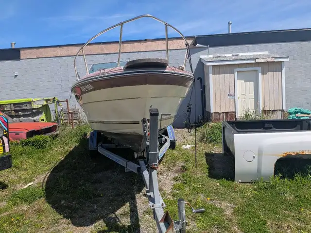 boat  searay in Powerboats & Motorboats in St. Catharines - Image 6