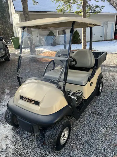 2005 club car utility box. This unit runs great batteries are excellent comes with charger. Also has...