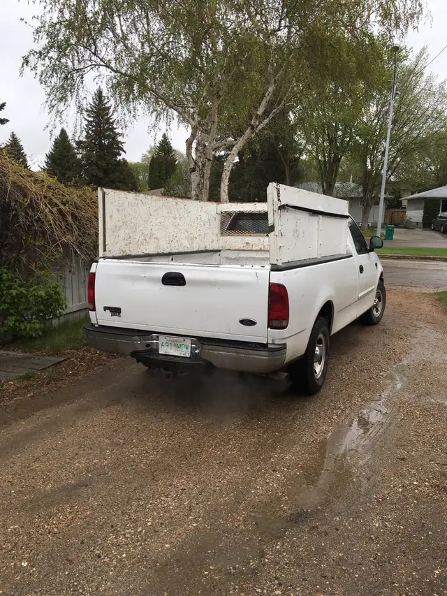 GARBAGE REMOVAL, JUNK HAULING 1/2 TON TRUCK  306-227-434562864743463809121