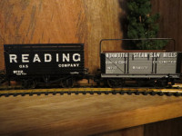 British Model Train Cars - 5 Assorted Wagons (HO)