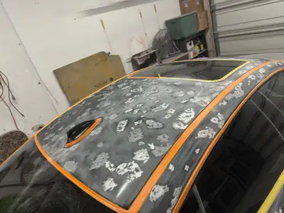 We do auto body works repair and repaint. Bumper, doors, hood, roof, rockey panel, fenders, quarter...
