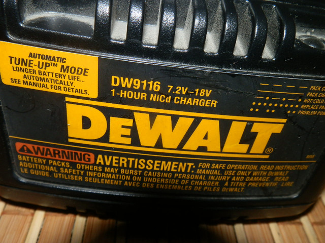 DeWalt DC720 18V Cordless 1/2" Drill Driver Tool Only Tested Wor in Power Tools in Dartmouth - Image 4