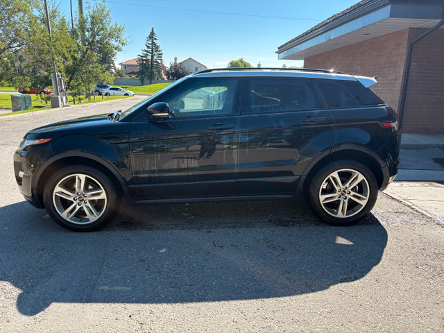 2012 Range Rover evoque in Cars & Trucks in Calgary