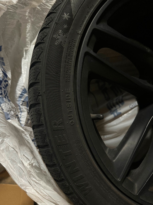 Mercedes Winter Evergreen Tires on Rims in Tires & Rims in Oakville / Halton Region - Image 3