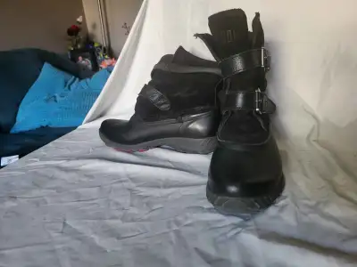 Womens Cougar Winter Boots, View more