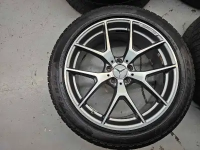 Set of 4 original 20" mercedes benz GLC (AMG) rims with Pirelli winter tires on them 285/40/R20, 255...