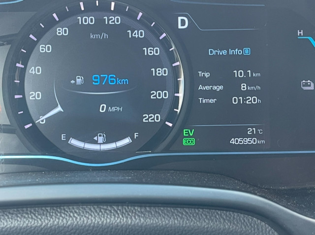 Hyundai ioniq hybride plug in dans Autos et camions  à Ville de Montréal - Image 3