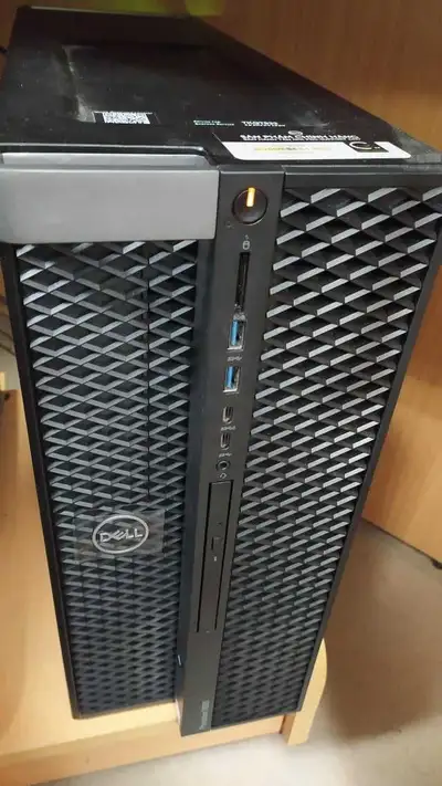 Powerful workstation for AI or virtualization, View more