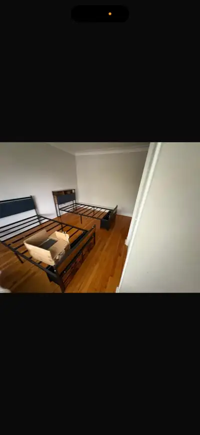 room for rent in 3 bedroom apartment Gatineau hull $450