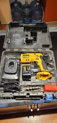 Dewalt cordless screw gun