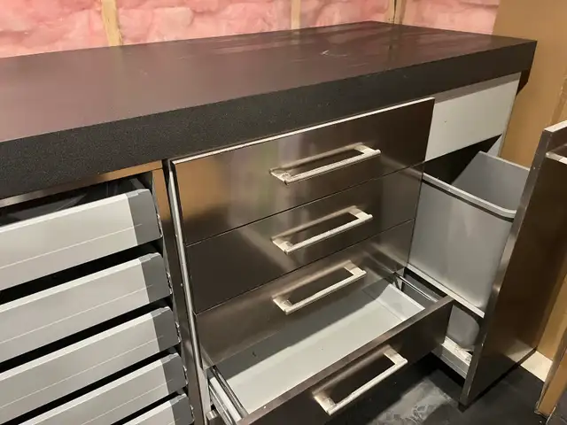  Garage Workstation and storage  in Tool Storage & Benches in London - Image 3