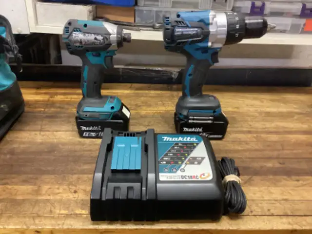 MAKITA LXT 18v BRUSHLESS IMPACT DRIVER and 1/2” HAMMER DRILL KIT in Power Tools in Barrie - Image 7