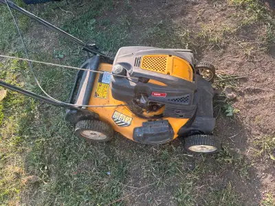 Cub Cadet lawnmower. In great shape. $200 or best reasonable offer. 78zero six90 zero350