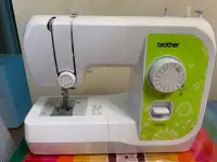Machine a Coudre/ Sew Machine