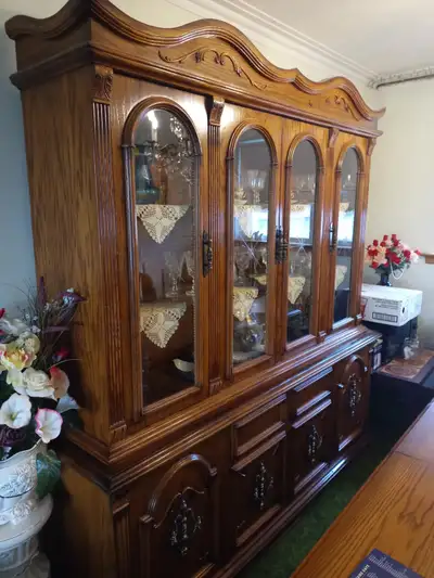 1970s era Chinaware Hutch. Beautiful craftmanship and rare. Approximately 83" tall, 77" wide and 19"...