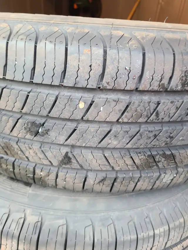 17 inch all season tires on rims in Tires & Rims in St. John's - Image 4