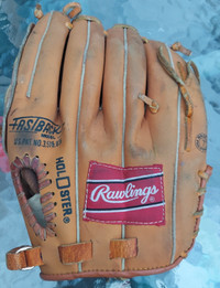 Genuine sports glove