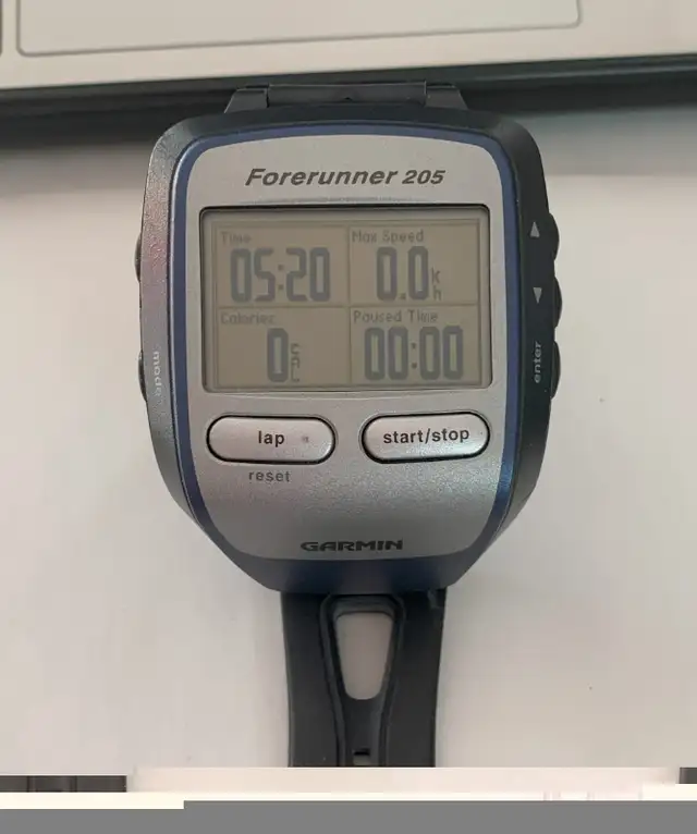 GARMIN Forerunner 205 Watch in Exercise Equipment in City of Toronto - Image 8