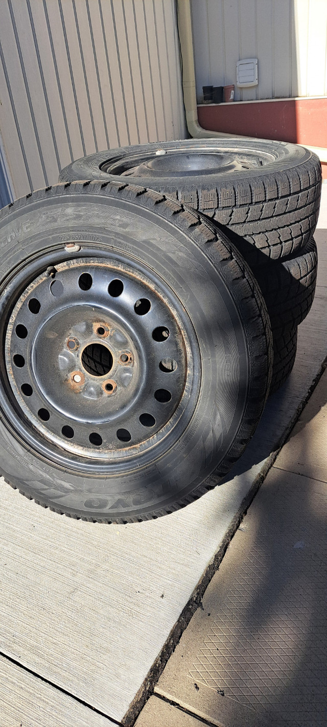 4 Toyo Winter Tires on Rims in Tires & Rims in Ottawa