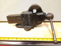 Rare Vintage 3 inch National 103 Machinist Vise with repair