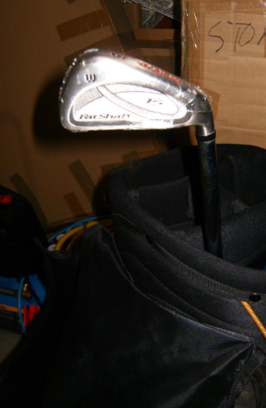 Wilson Golf Clubs Fat Shaft Irons in Golf in Windsor Region - Image 4