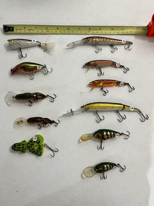 Rebel USA Fishing Lures. Rebel Pop R. Rebel SST. All 7 for $30 in Fishing, Camping & Outdoors in Barrie - Image 2