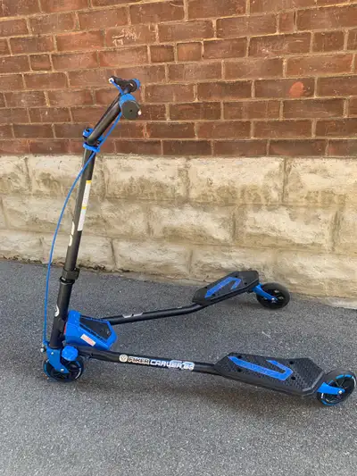 Fliker Carver C3 scooter, View more