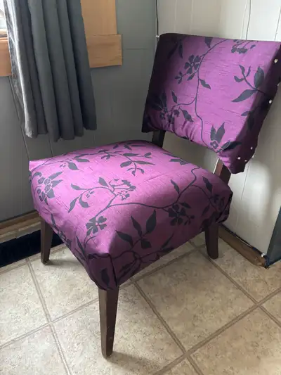 Very cute. Freshly re-upholstered. Measurements are in pics. Downsizing for spring renovations