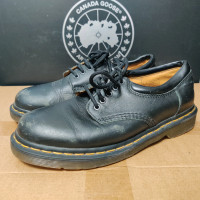 DR MARTEN 8053 Oxford  Shoe ⎮ Mens 7    US
