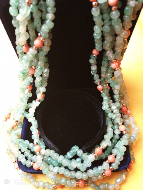 Green Jade and Salmon Coral Necklace in Jewellery & Watches in City of Toronto - Image 2