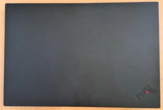 Lenovo ThinkPad P1 / X1 Extreme 6 cores i7 Mobile Workstation in Laptops in City of Montréal - Image 3