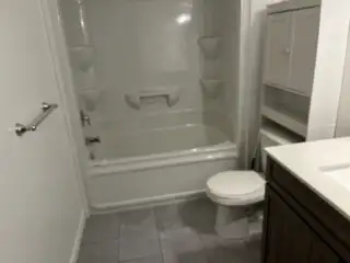 West End quiet (6 plex)-  2 bedroom unit available
