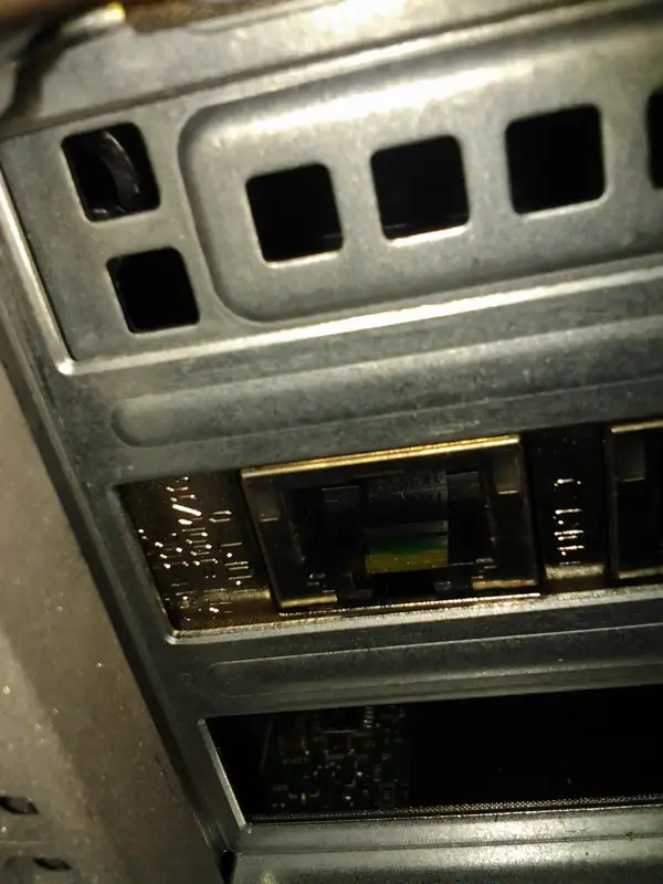 dell r720 2 x 12 core 2.8 96 gig 100+ servers SALE VENTE ups rm in Servers in City of Montréal - Image 7