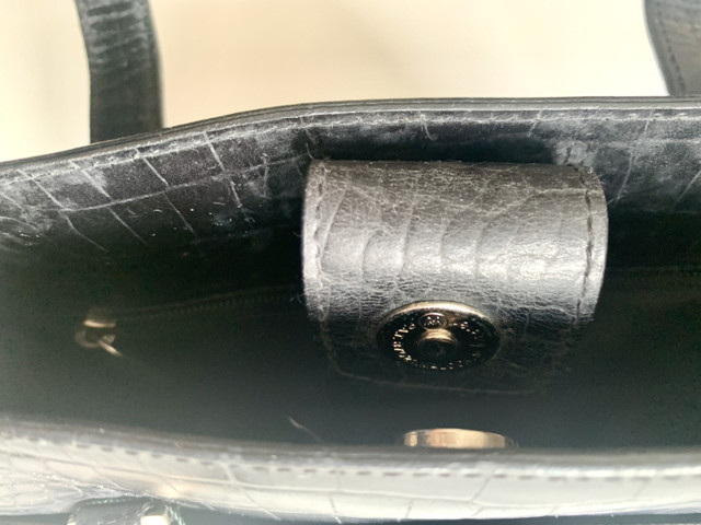Ralph Lauren Handbag, Black in Women's - Bags & Wallets in Markham / York Region - Image 4
