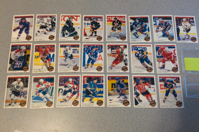 1993 NHL Hockey 22 Premier Star Performance Card Set o-Pee-Chee in Arts & Collectibles in Oshawa / Durham Region