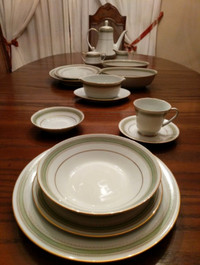 Service de vaiselle Noritake Tisdale COMPLET