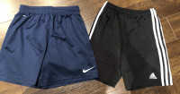 Shorts de soccer.  Adidas (Gr YM) / Nike (Gr YL)
