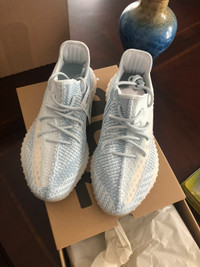yeezy boost cloud white size 10