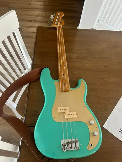 MIM Fender Vintera 1950’s P Bass. Incredible condition. Looking to sell to fund a jazz purchase. Wil...