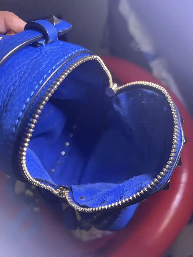 Valentino Mini Backpack in Azure Blue Leather in Women's - Bags & Wallets in Mississauga / Peel Region - Image 6