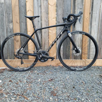 Scott Addict 20 carbon road bike (52cm)