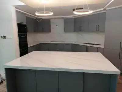 *****CONTAINERS OF Quartz SLABS***** SLABS STARTING FROM $500!! ⭐ Color: White, Black, Gray, Multi-t...