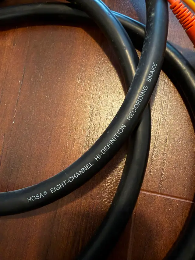 Hosa 8 channel 1/4” TRS recording snake 10’ in Pro Audio & Recording Equipment in Hamilton - Image 3