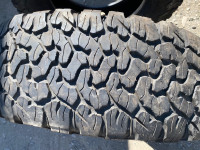 One BF Goodrich 265/75R16 tire