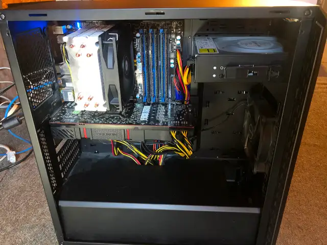 Custom xeon 6 core 12 thread pc in Desktop Computers in Edmonton - Image 3