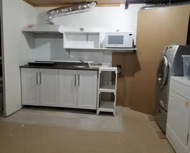 One Basement Room available for Male Student only.63235628628097122