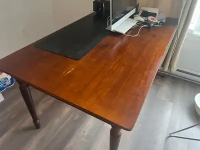 Office wooden desk 