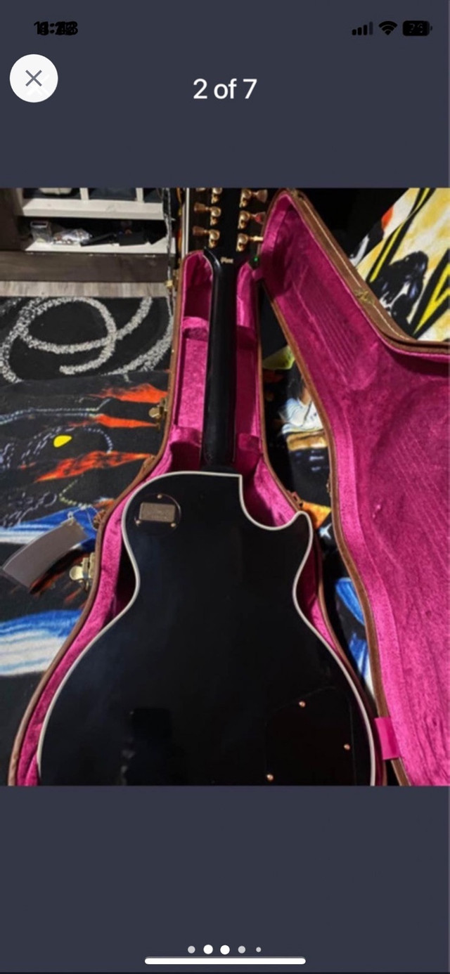 Lefthand Gibson les Paul custom  in Guitars in Belleville - Image 3